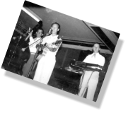 with Tony Coffman (bass)& Dwight Harris (steel) at Roxy Bar Detroit on Ricky's Bday 8-22-1954